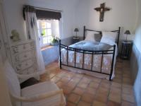 Location de particuliers � particuliers Mas du pont perdu, moyenne montagne,proche ville,tres calme Chambres d'hotes Gard photo 6